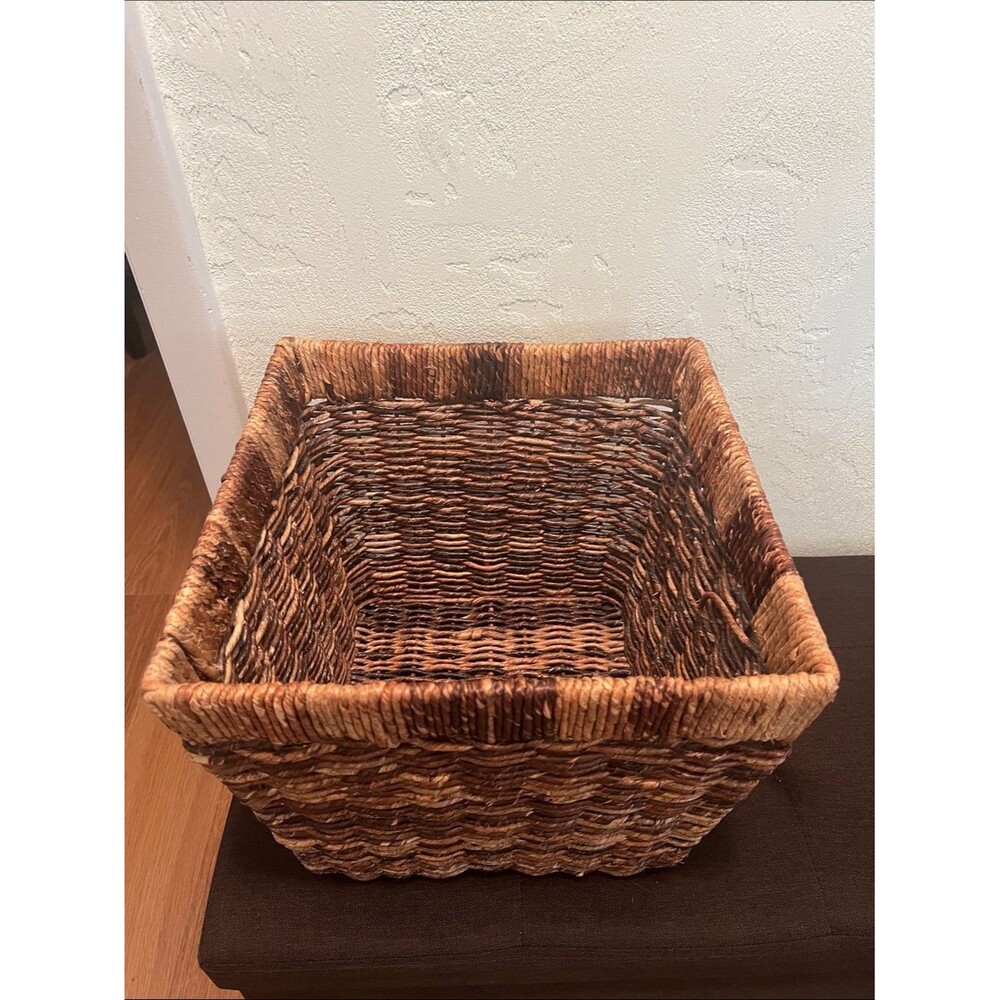 #2016**”11X10”Woven Seagrass Storage Basket - Brown